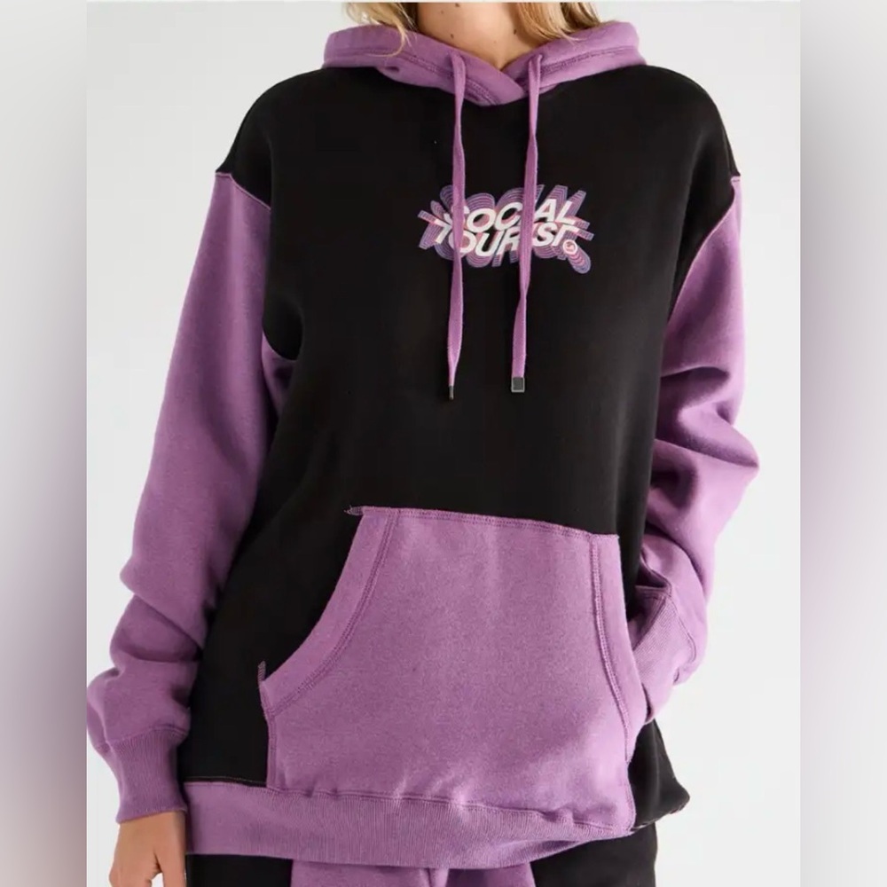 Social Tourist Hollister Black and Purple Logo Women's Hoodie Size Small